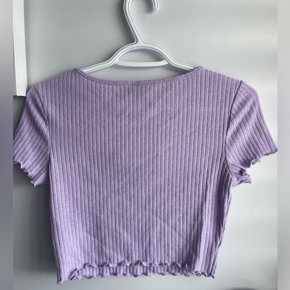 💖(2 for $15)💖 Lavender Ribbed T-shirt - Picture 3 of 4